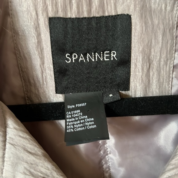 Beautiful Spring Jacket - Picture 3 of 7